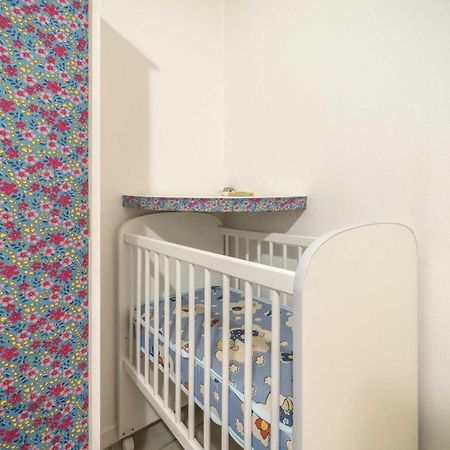 Апартаменти Apartamento Em 4 Ilhas Бомбіняс Екстер'єр фото